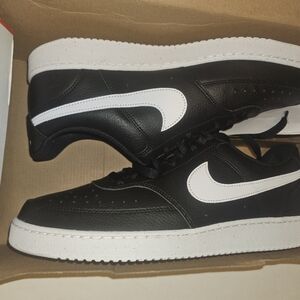 Nike Men's Court Vision NN (Next Nature) Low Black and White Sneakers